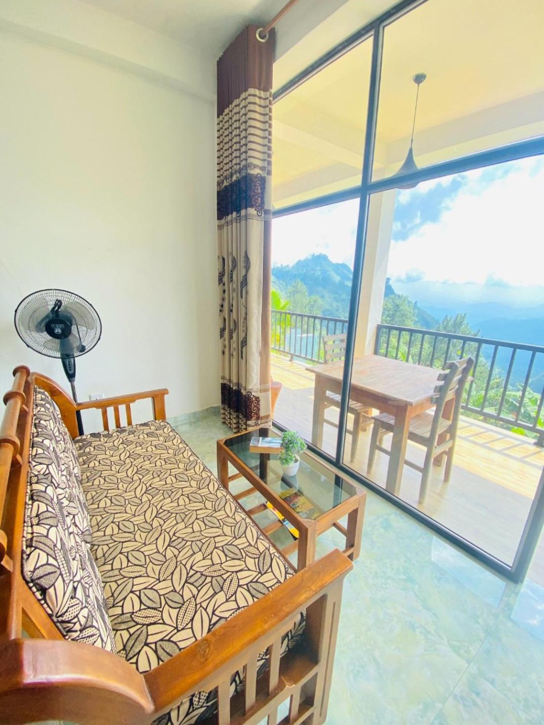 Two Rock Vista Hotel Ella Ngoại thất bức ảnh