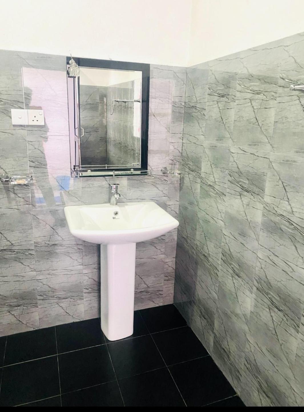 Two Rock Vista Hotel Ella Ngoại thất bức ảnh